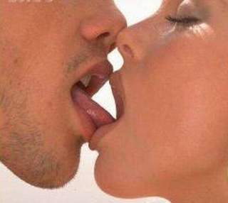 Foto 2 do Conto erotico: Um simples Beijo, Uma simples Provocação!