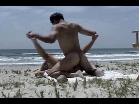 Foto 2 do Conto erotico: Praia Deserta