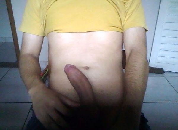 Foto 2 do Conto erotico: Minha iniciaçao ao corpo de um homen 2