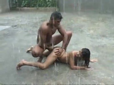 Foto 3 do Conto erotico: Chove Chuva, chove sem parar...
