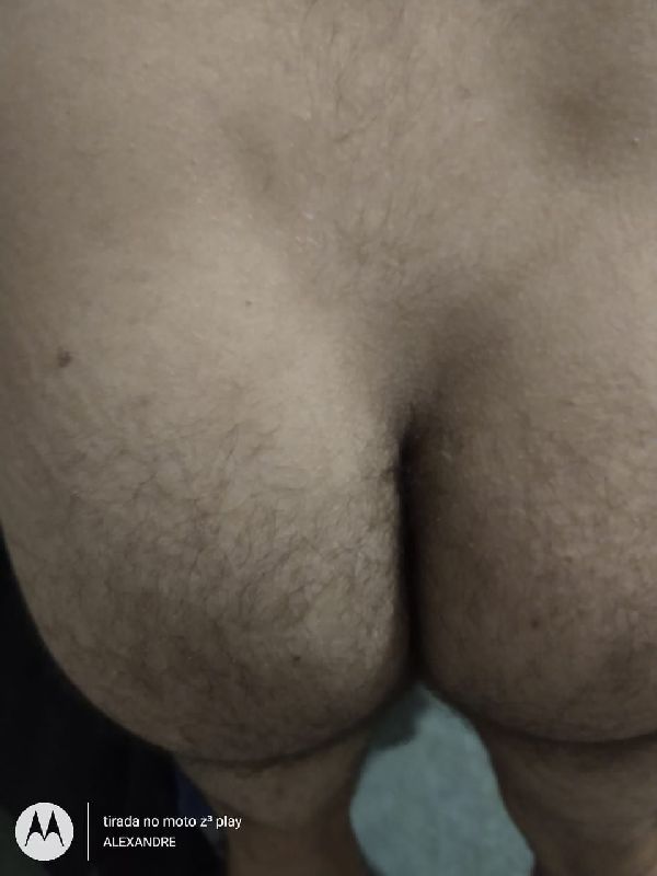 Foto 5 do Conto erotico: VEIO PRA EU MAMAR SAIU COM LEITE NA BUNDINHA