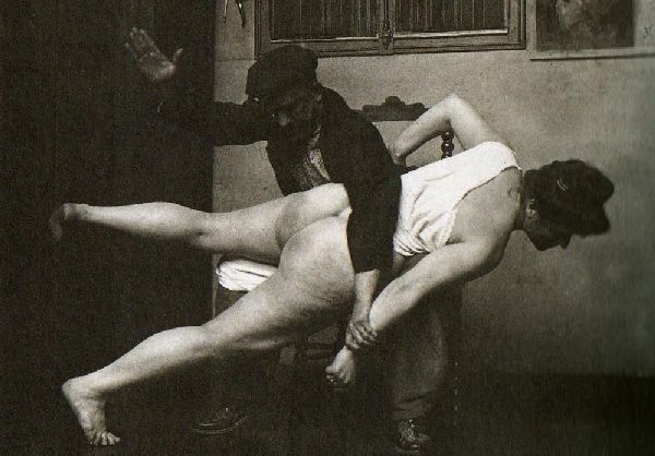 Foto 1 do Conto erotico: A gostosa da Penha sente prazer sendo maltratada