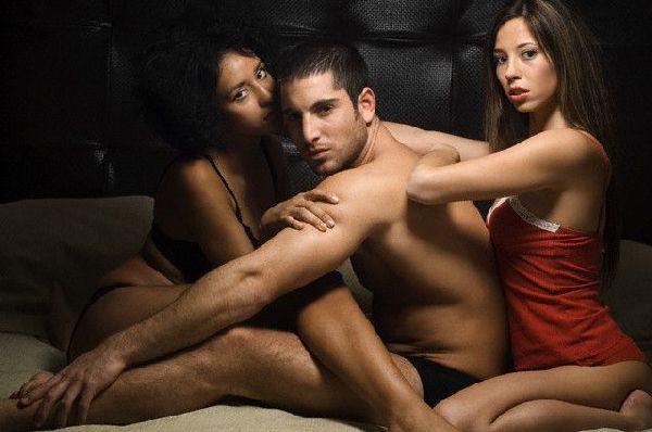 Foto 3 do Conto erotico: A DETENTA ALTERNATIVO PARTE 2