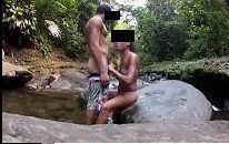 Foto 1 do Conto erotico: MEU PEÃO ME COMEU NA CACHOEIRA