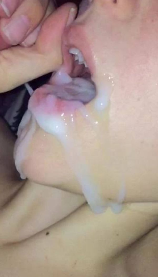 Foto 5 do Conto erotico: Chupando a buceta cheia de porra por uma semana inteira