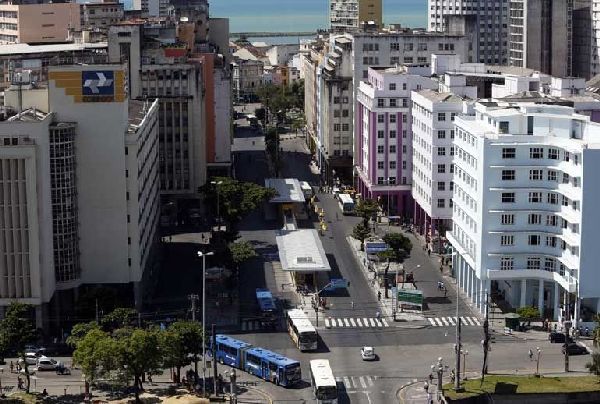 Foto 1 do Conto erotico: O Garoto da Parada do Ônibus