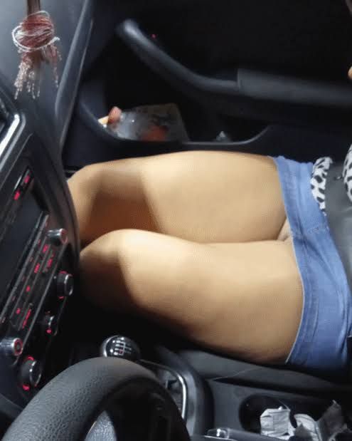 Foto 1 do Conto erotico: De carona com a vizinha parte 2