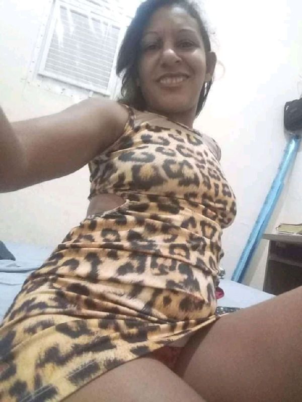 Foto 2 do Conto erotico: Minha esposa com o dotado no motel