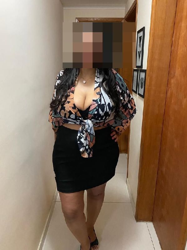 Foto 1 do Conto erotico: Janaina: Fodendo gostoso a patricinha peituda e casada