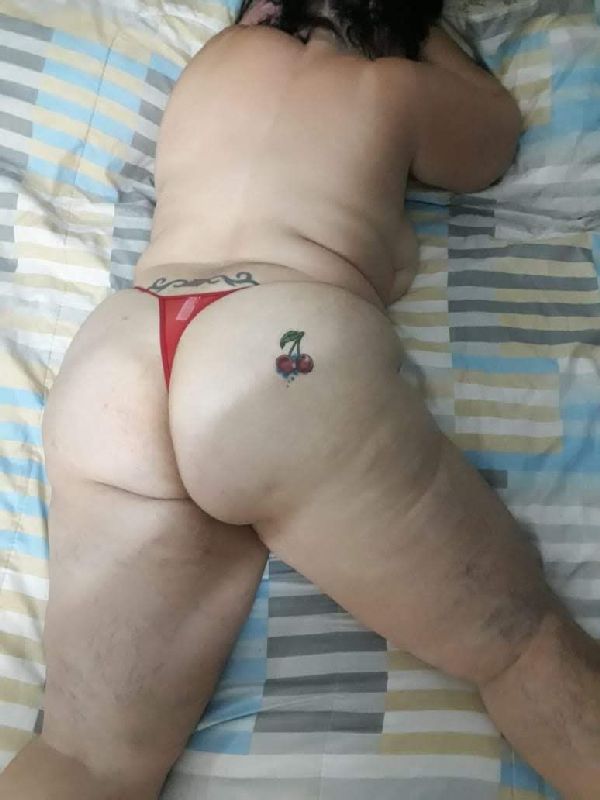 Foto 1 do Conto erotico: Fui exibir minha esposa bêbada meu amigão comeu até o cuzinho dela