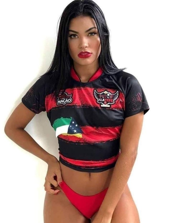 Foto 1 do Conto erotico: TEMA CENTRAL – JHULLYANNE C. A. L. 1º CAPÍTULO – Conhecendo uma linda morena