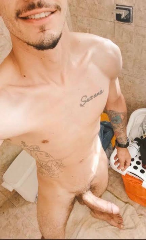 Foto 1 do Conto erotico: Conheci o mavambo do OnlyFans na sauna