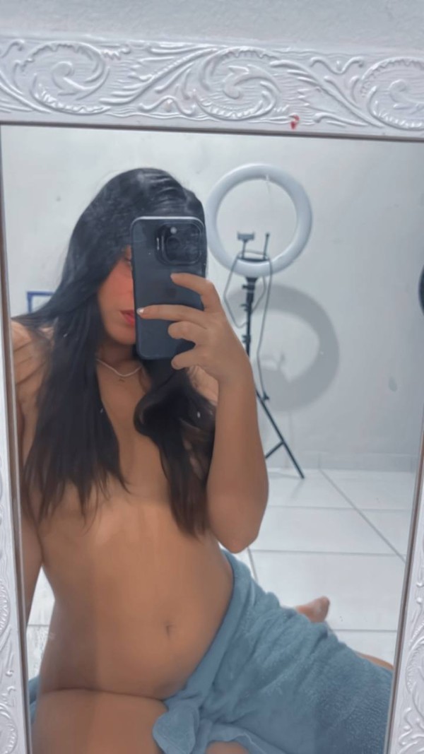 Foto 1 do Conto erotico: Sou cúmplice da minha esposa .
