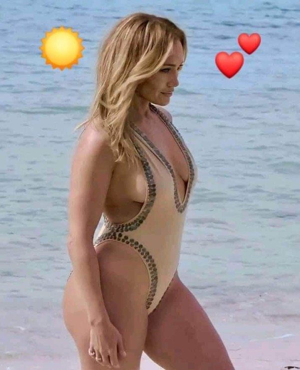Foto 4 do Conto erotico: TEMA - A LINDA JHU