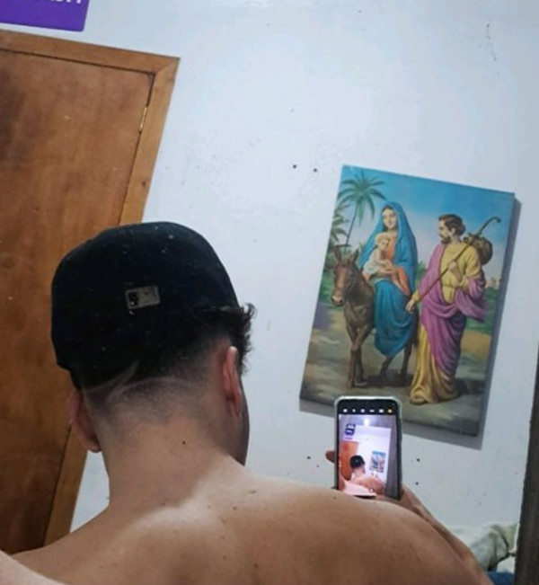 Foto 1 do Conto erotico: A NOITE EM QUE O MACHO DOS SONHOS BATEU MUITO E METEU SEM DÓ