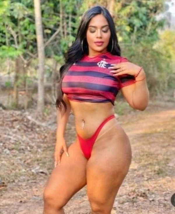 Foto 4 do Conto erotico: TEMA - JHU - UMA LINDA ESPOSA V I I