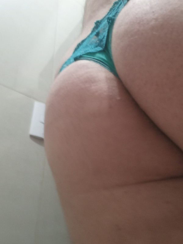 Foto 3 do Conto erotico: Meu cunhado me viu de calcinha