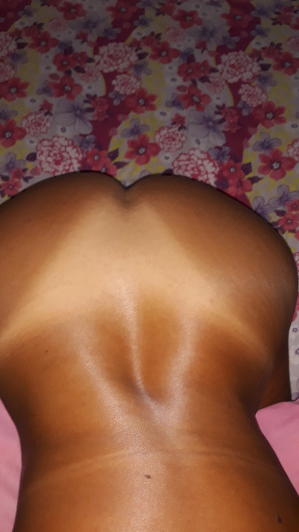 Foto 1 do Conto erotico: EU NÃO... MAS MEU MARIDO SIM, ELE QUIS.