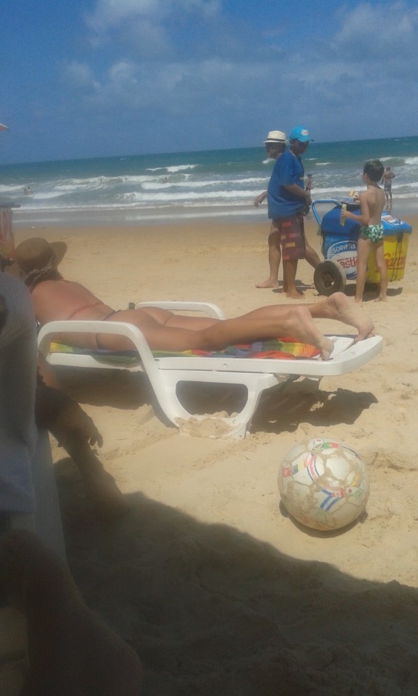 Foto 2 do Conto erotico: Na praia de Fio Dental - REAL - VERIDICO