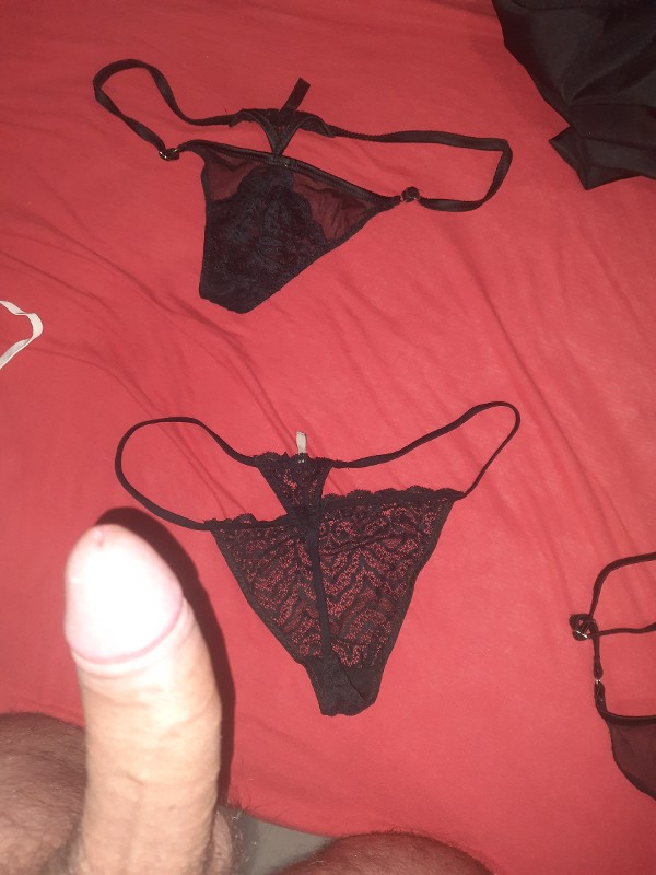 Foto 1 do Conto erotico: Gozei na calcinha da minha sogra