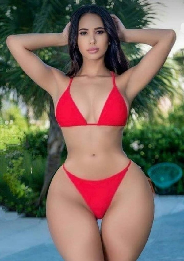 Foto 5 do Conto erotico: JHU GHE - UMA LINDA MULHER. I I I