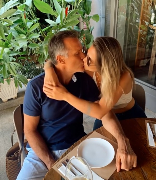 Foto 1 do Conto erotico: Pecado em Família — I parte.