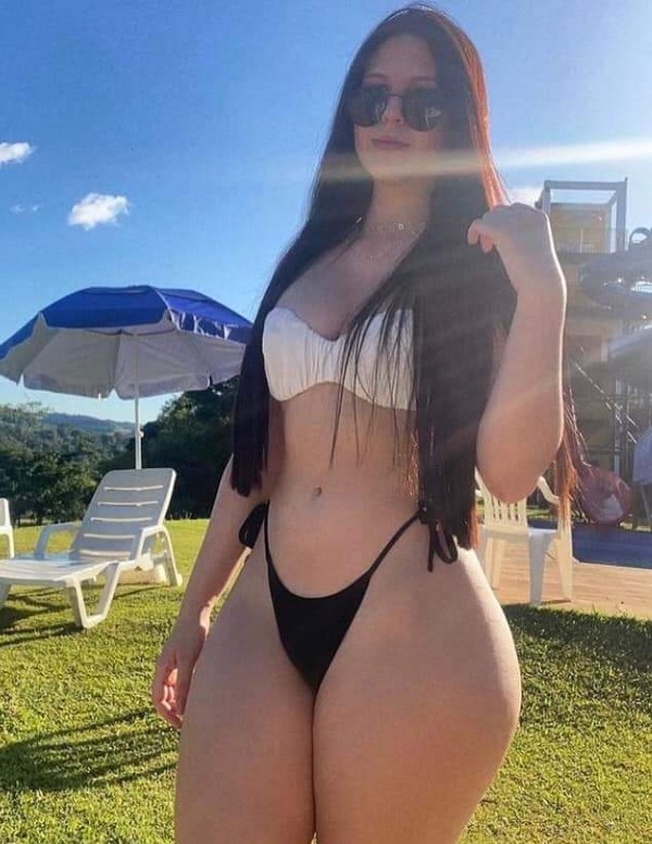 Foto 4 do Conto erotico: JHULLY - UMA LINDA MULHER - 100
