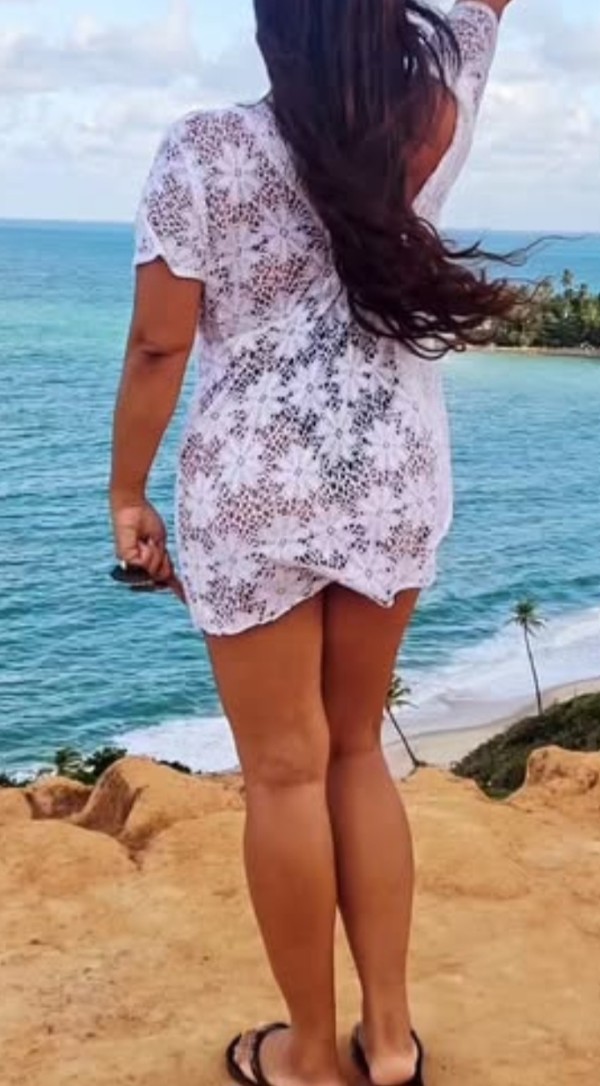 Foto 5 do Conto erotico: MINHA ESPOSA FAZENDO TURISMO COM DOIS AMIGOS.