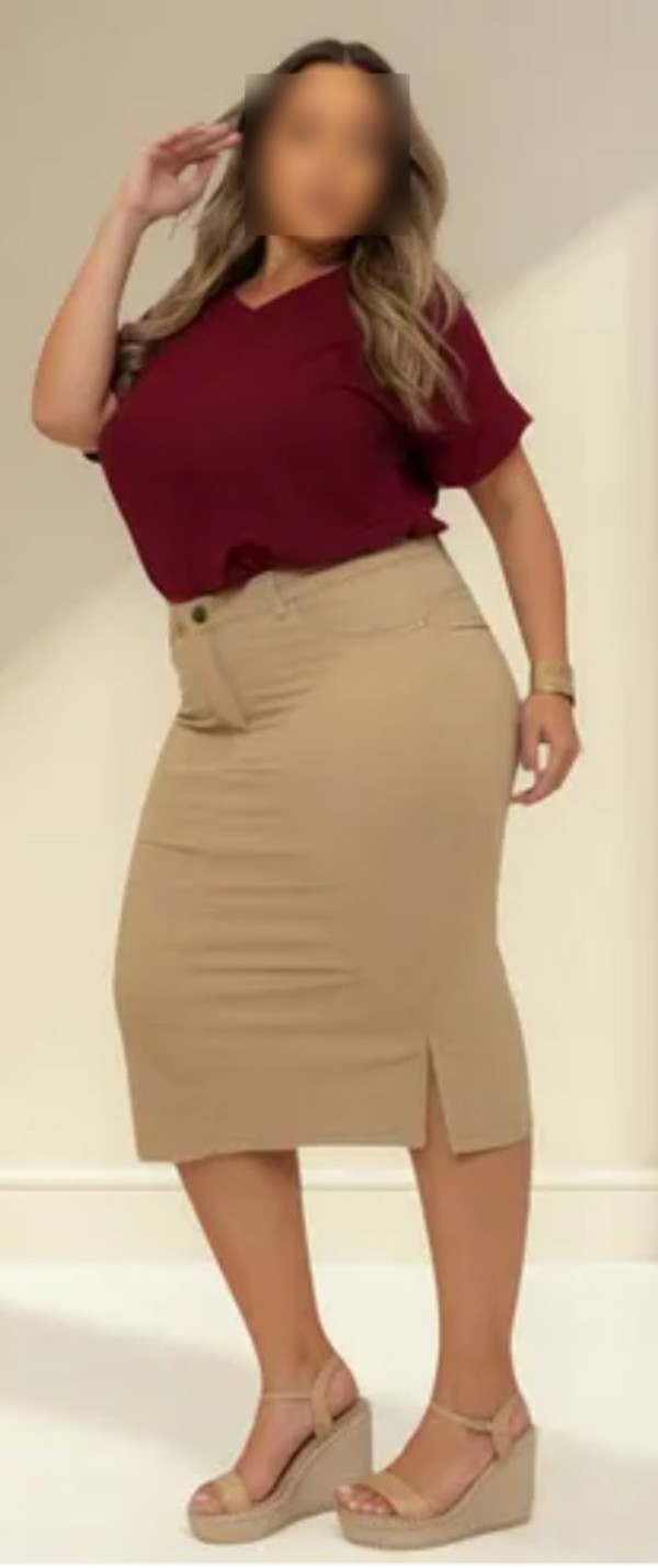 Foto 1 do Conto erotico: Pegou ela na porta do banheiro levantou a saia e mandou ver !