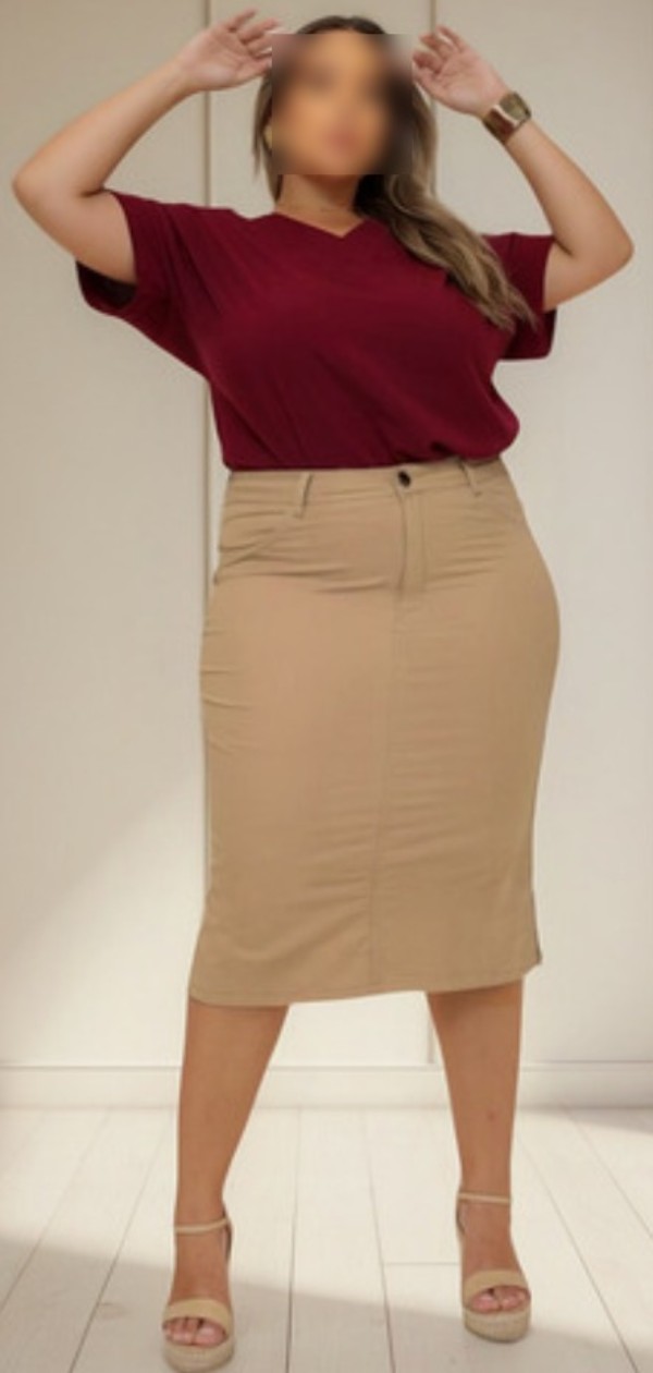 Foto 2 do Conto erotico: Pegou ela na porta do banheiro levantou a saia e mandou ver !