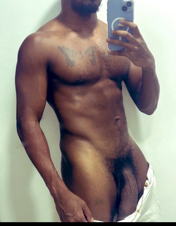 Foto 1 do Conto erotico: Confissões de um Hetero Rabudo - CAPÍTULO 7: DESAFIANDO OS RISCOS