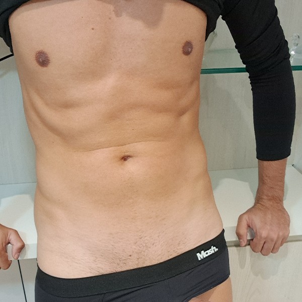 Foto 1 do Conto erotico: O sexo rápido no banheiro da festa
