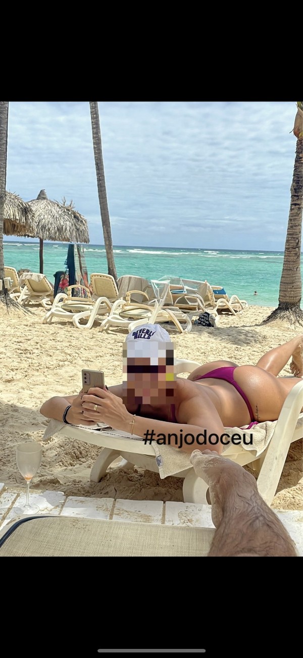 Foto 1 do Conto erotico: Nada é de graça…