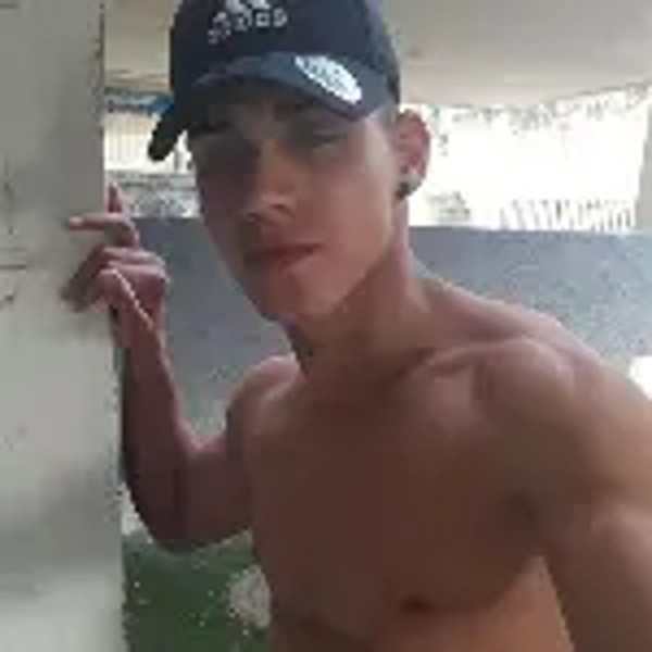 Foto 3 do Conto erotico: O MALOQUEIRO ME DEIXOU ÔCO POR DENTRO