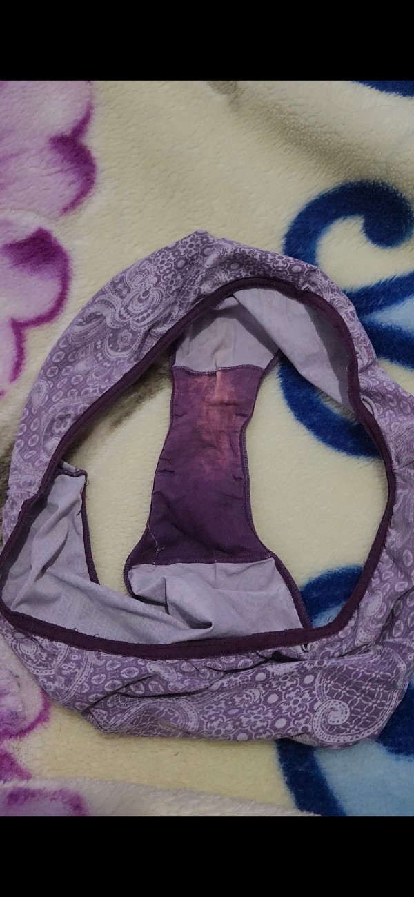 Foto 1 do Conto erotico: Gozei na calcinha da minha madrasta