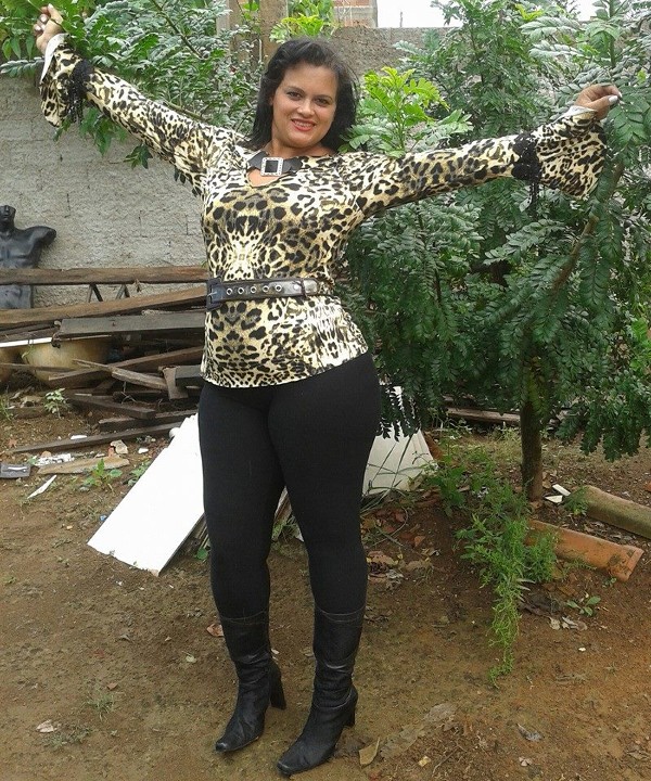 Foto 1 do Conto erotico: minha nova secretaria um novo cu delicioso e mais um corninho confirmado parte 1 o inicio de tudo