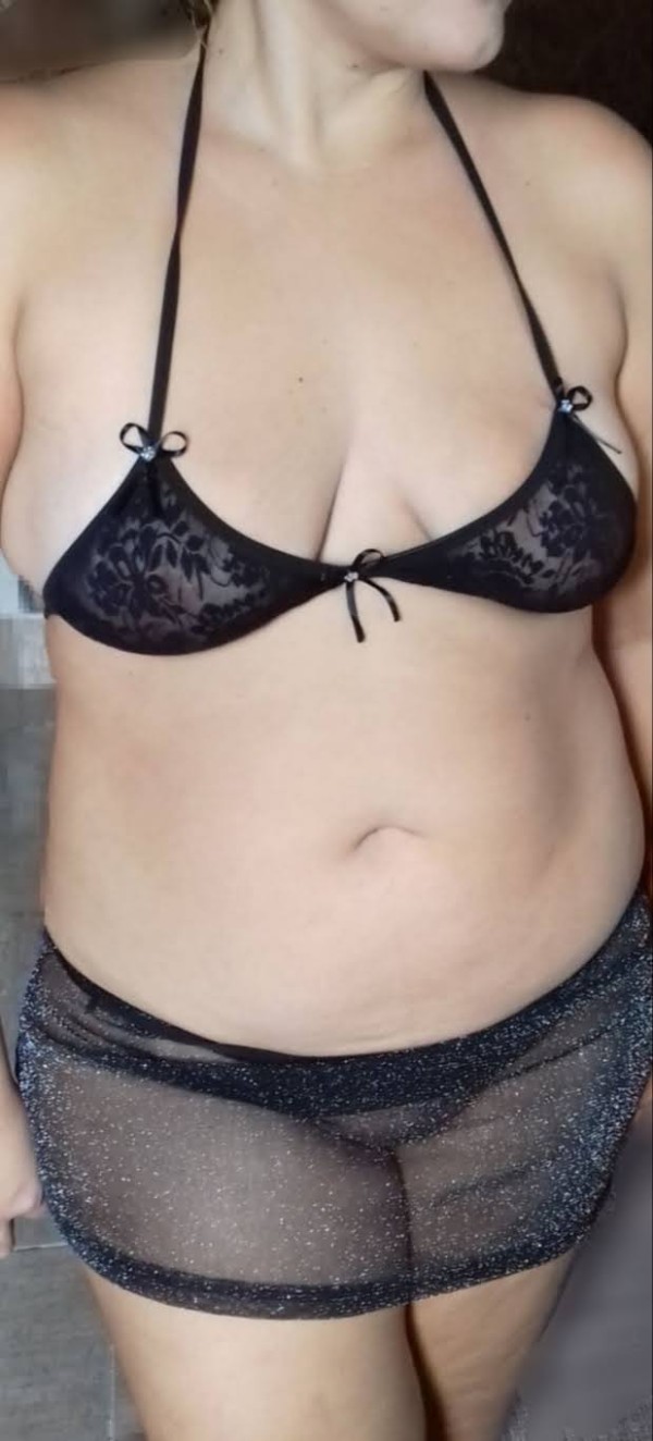 Foto 2 do Conto erotico: Lingerie da esposa