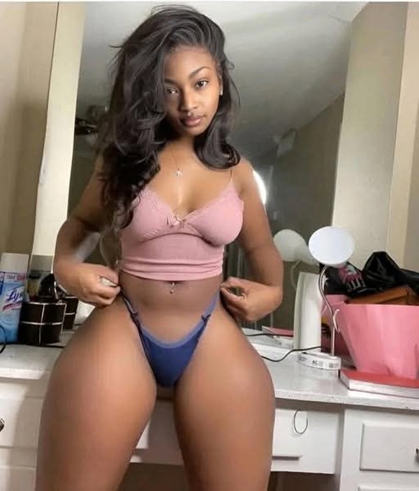 Foto 3 do Conto erotico: TEMA - JHU GHE - 117º - MIKAELLA - PAIXÃO E AMOR.