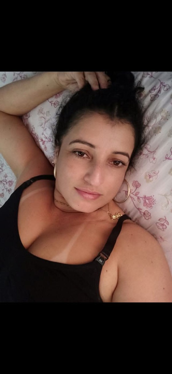 Foto 4 do Conto erotico: Comprei uma fazenda e ganhei a esposa do meu caseiro de brinde parte 1