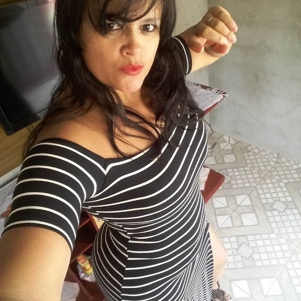 Foto 4 do Conto erotico: minha nova secretaria um novo cu delicioso e mais um corninho confirmado parte 1 o inicio de tudo