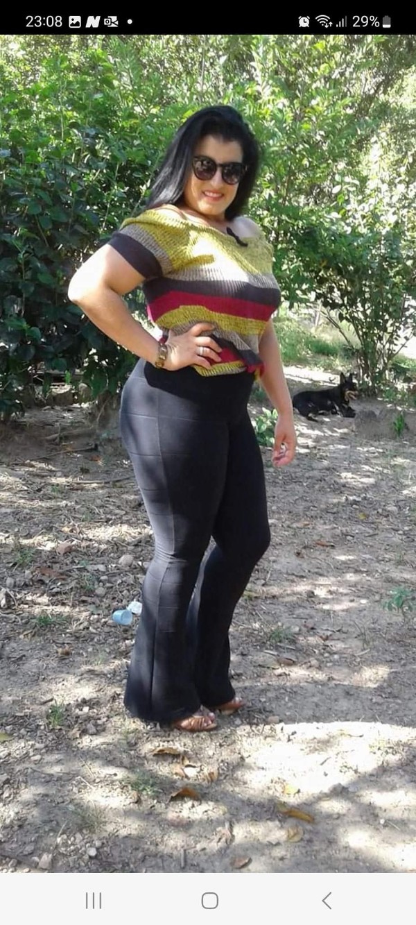 Foto 5 do Conto erotico: Comprei uma fazenda e ganhei a esposa do meu caseiro de brinde parte 1