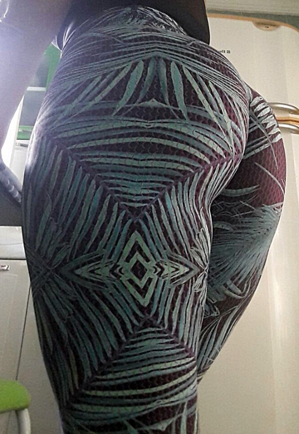 Foto 2 do Conto erotico: como comi a tia intereceita e gostosa da minha ex namorada parte 1