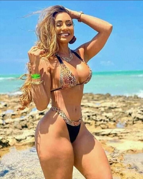 Foto 5 do Conto erotico: TEMA - JHU - UMA MULHER LINDA E DINAMICA