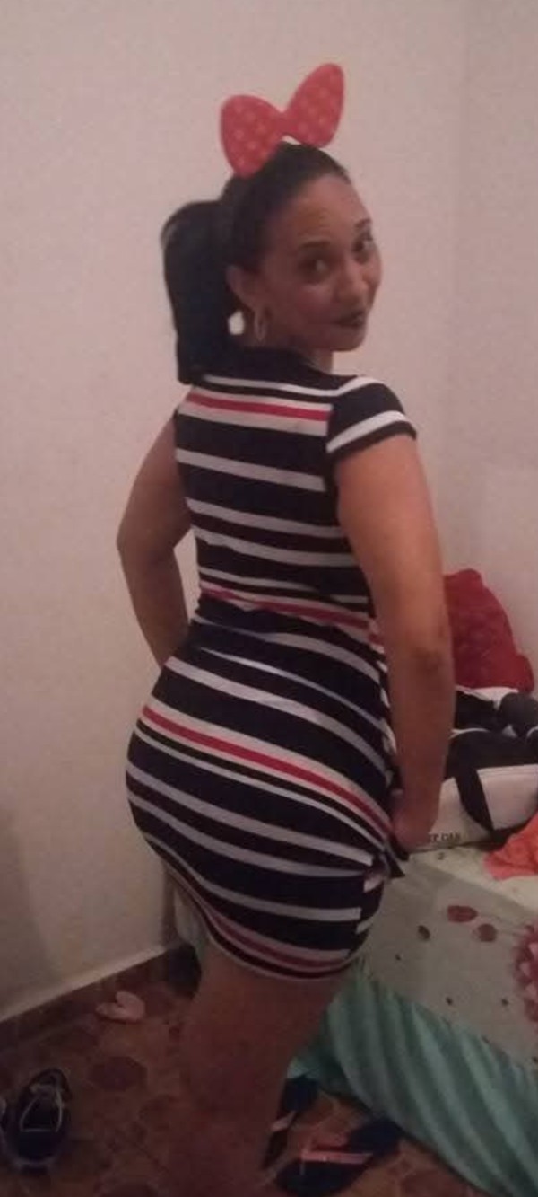 Foto 1 do Conto erotico: Meu sócio e eu numa deliciosa dupla penetracao na esposa do meu funcionário