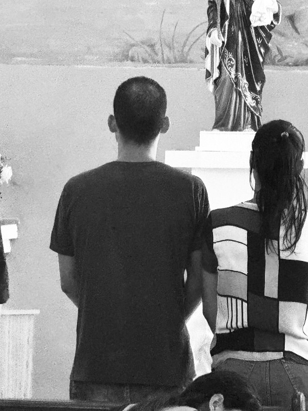 Foto 2 do Conto erotico: Dando agora de manhã no Banheiro da Igreja