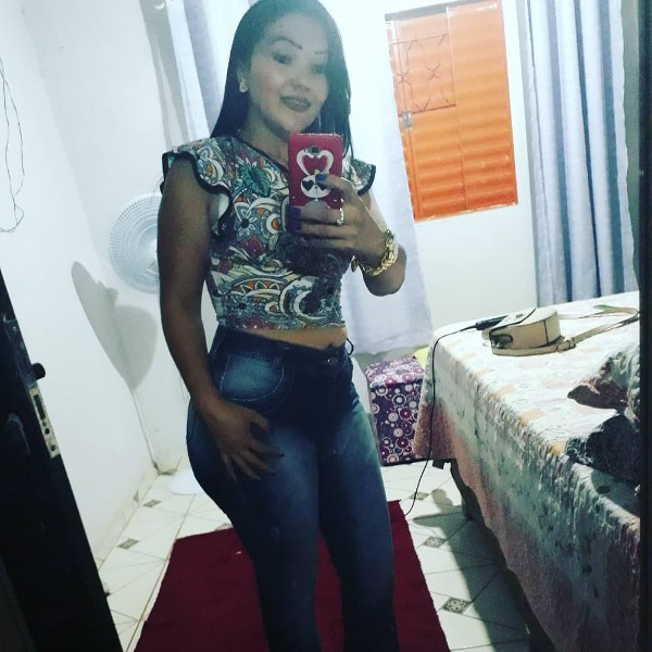 Foto 3 do Conto erotico: Como dei um empurraozinho para uma casada viraputa de cabare parte 3