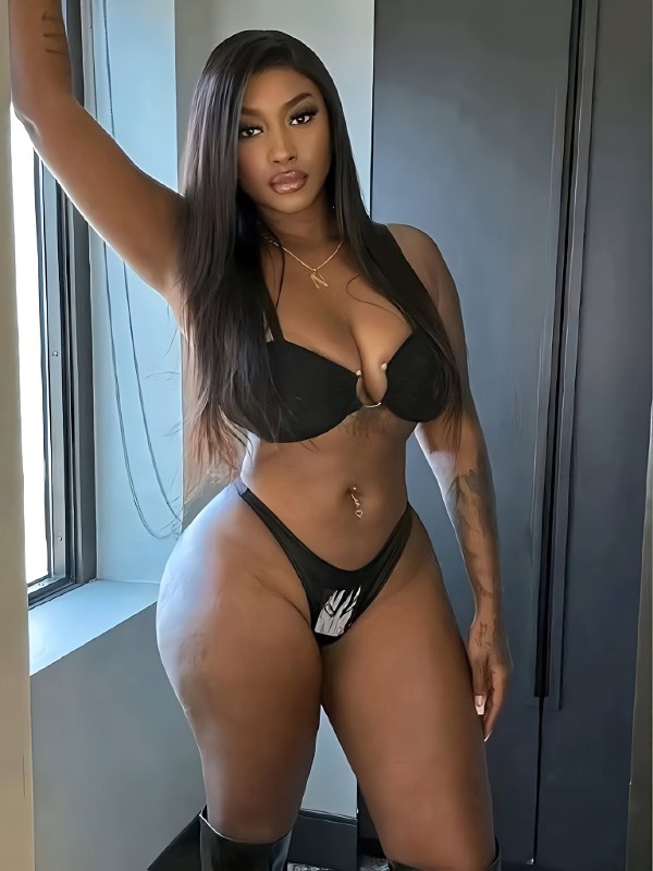 Foto 3 do Conto erotico: TEMA - JHULLY - A MINHA LINDA REITORA