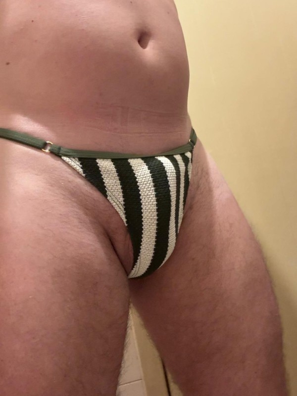 Foto 4 do Conto erotico: Biquini da Gata