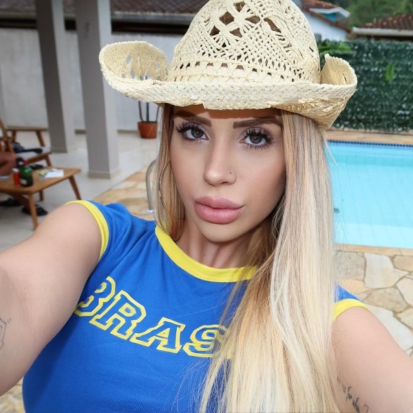 Foto 4 do Conto erotico: Como encarar - Parte 02
