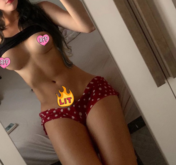 Foto 5 do Conto erotico: Viciei pela Ninfeta Trans do Trabalho - Parte Bônus
